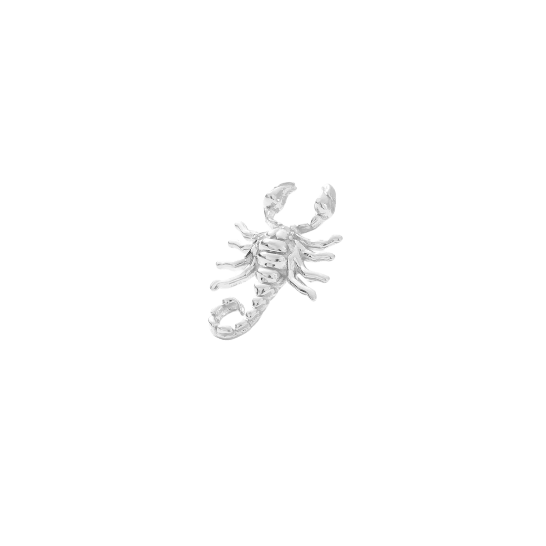 14K gold scorpion jewelry piece with pincers and tail