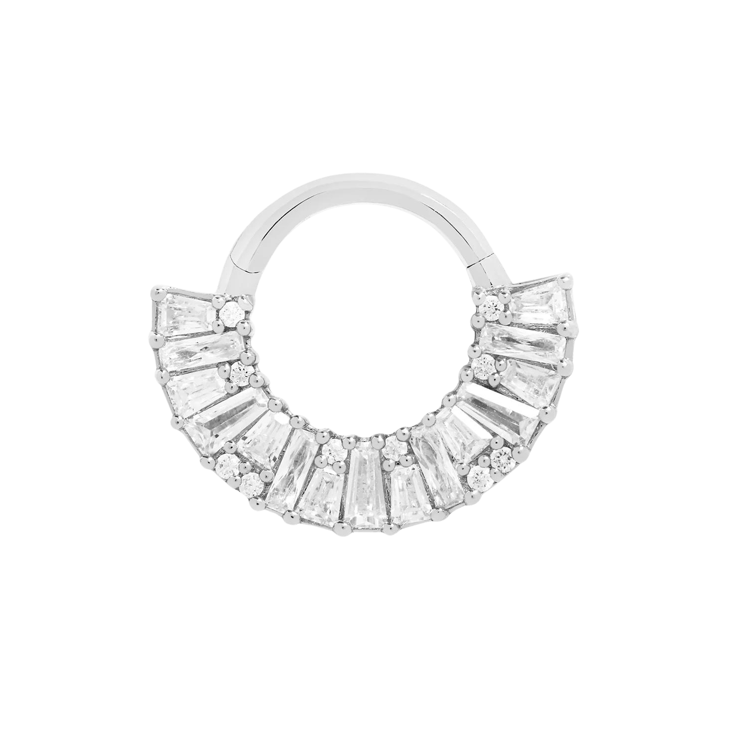 Amplify Clicker Styled in Septum Piercing – Studio Shot