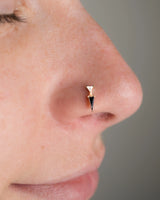 Black Spinel Drop Detail on Threadless End – Side Close-Up