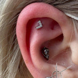 Chevron CZ 14K Gold Threadless End – Front View