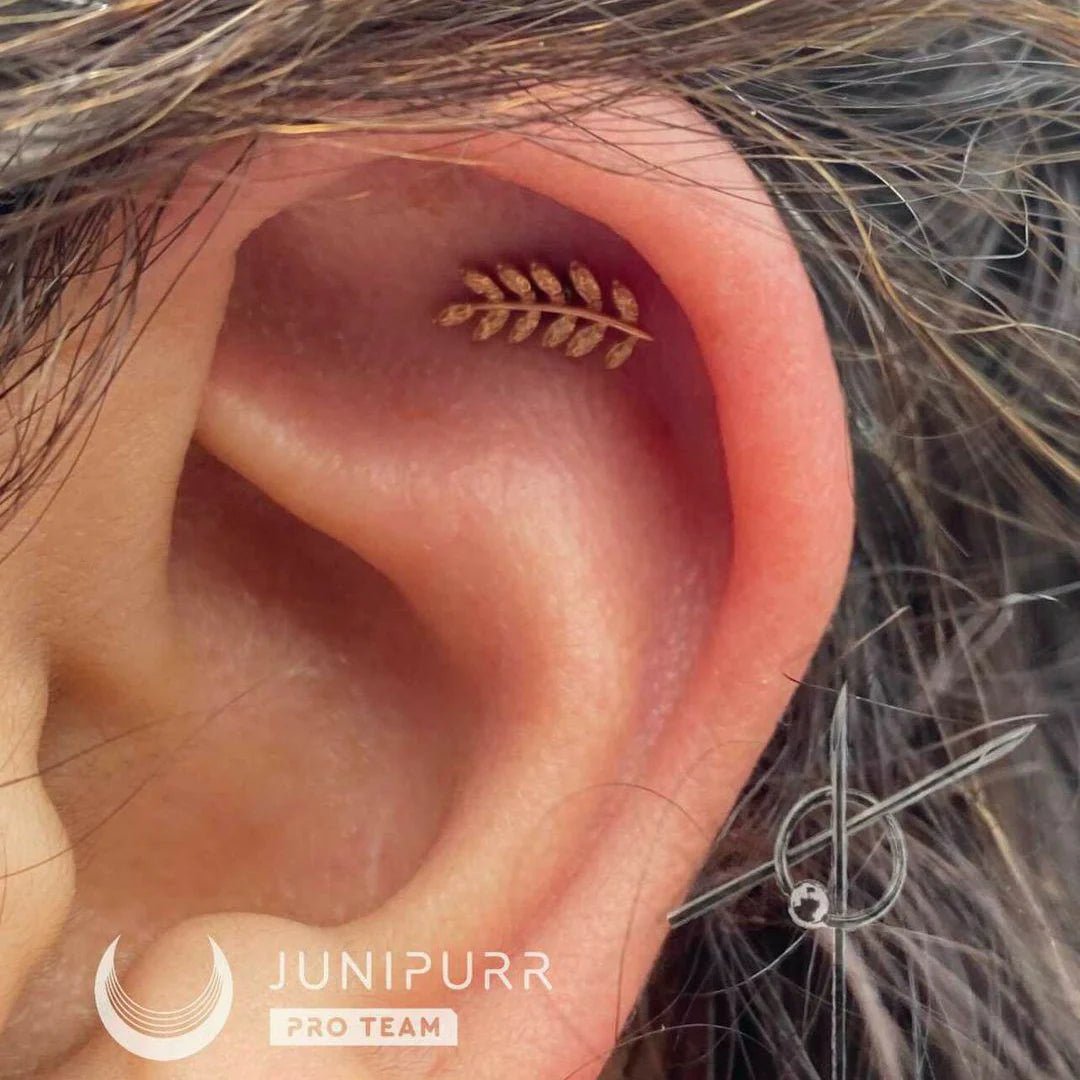 Nature-Inspired Gold Design for Helix or Flat Piercing