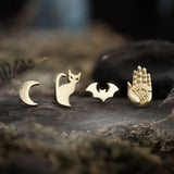 Meow 14K Gold Threadless End – Arched Cat Front View