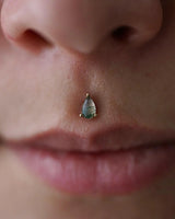 Pear-Cut Moss Agate in Gold Setting – Close-Up