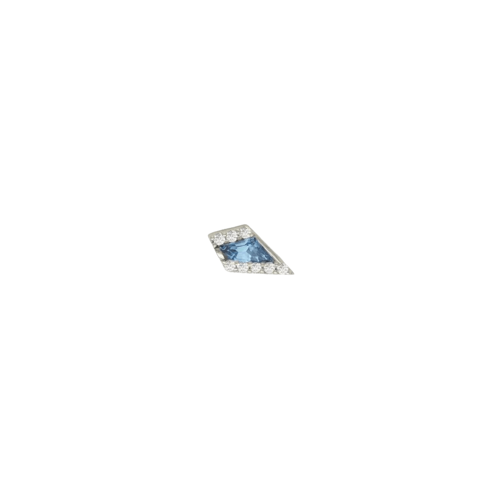 Eminence – London Blue Topaz – 14K Gold Threadless End - piercing - zone.com