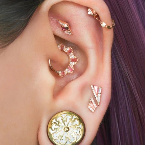 Eminence – Pink Tourmaline – 14K Gold Threadless End - piercing - zone.com