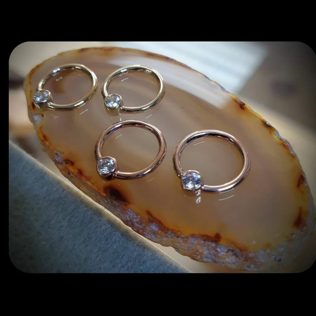 Gold Ring with Fixed CZ – 14K Gold Seam Ring with 3mm CZ - piercing - zone.com