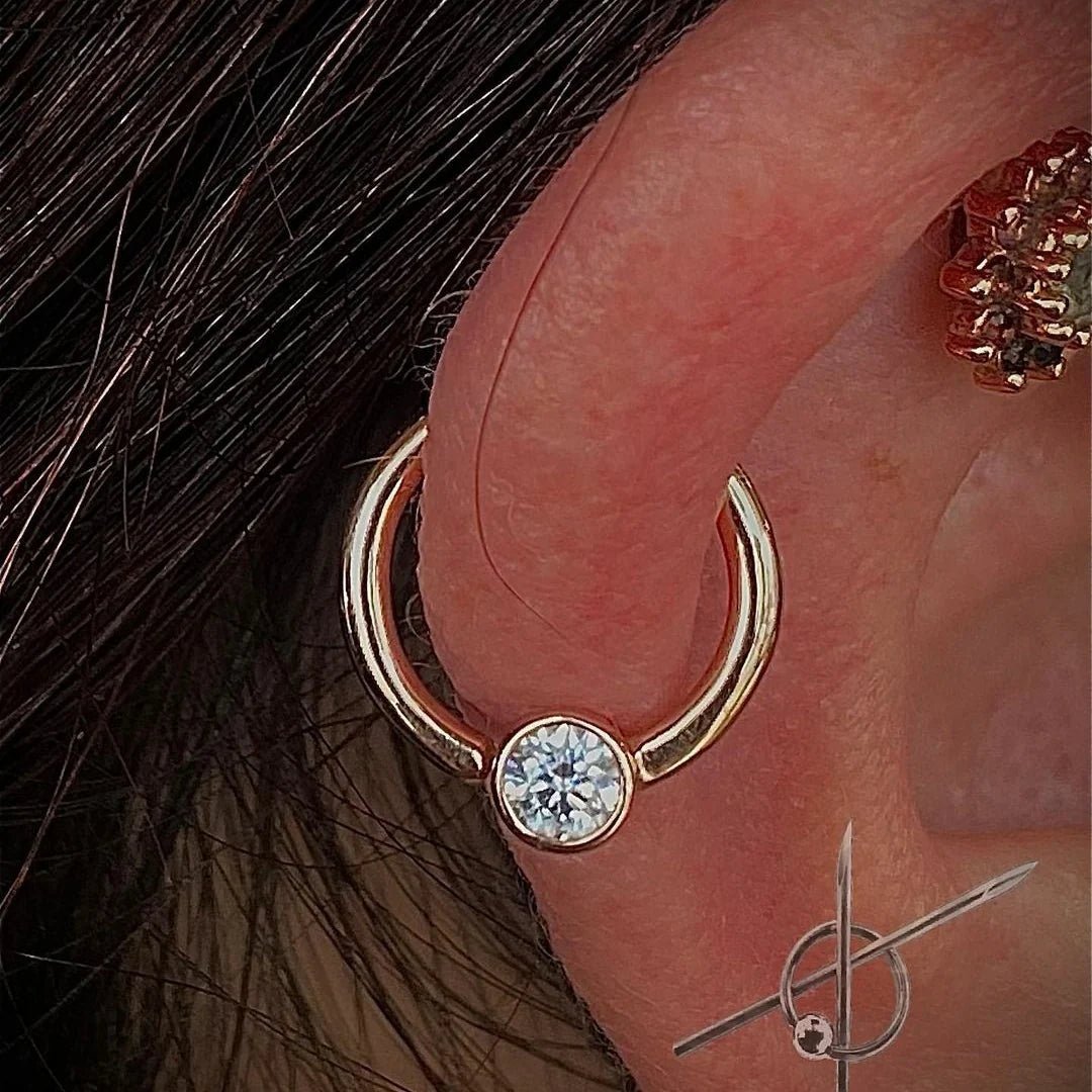 Gold Ring with Fixed CZ – 14K Gold Seam Ring with 3mm CZ - piercing - zone.com
