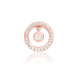 Side profile of Ailany in rose gold – radiant detail and layered brilliance