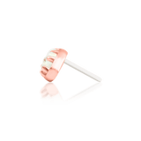 Arched Design of Curven End with Opals – Close-Up