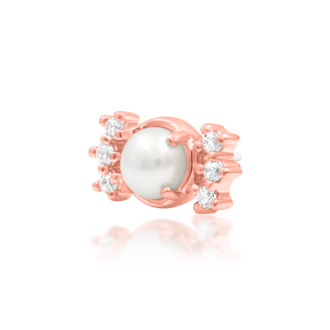Threadless end with pearl and sparkles for curated ears