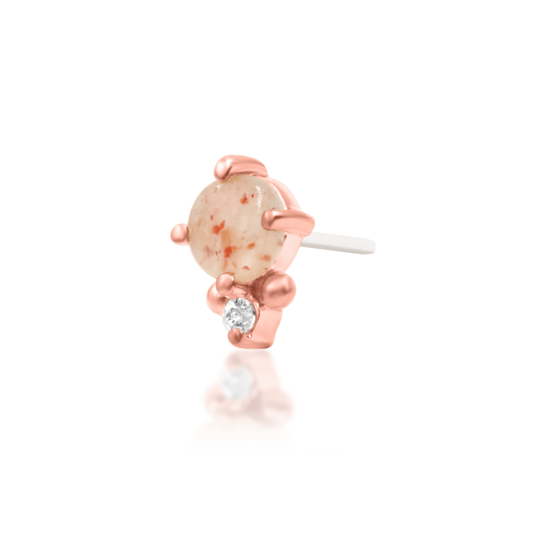 Styled piercing with Rosalind – soft glow in helix or flat placement