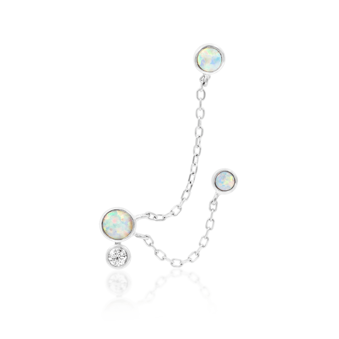 Mei Chains Styled Across Lobe & Helix – Coordinated Look