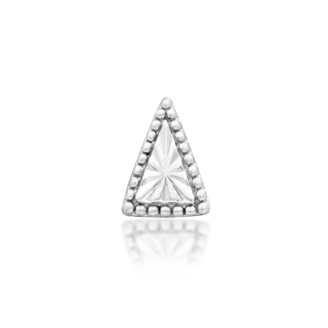 Front view of Mila in white gold – clean geometric silhouette