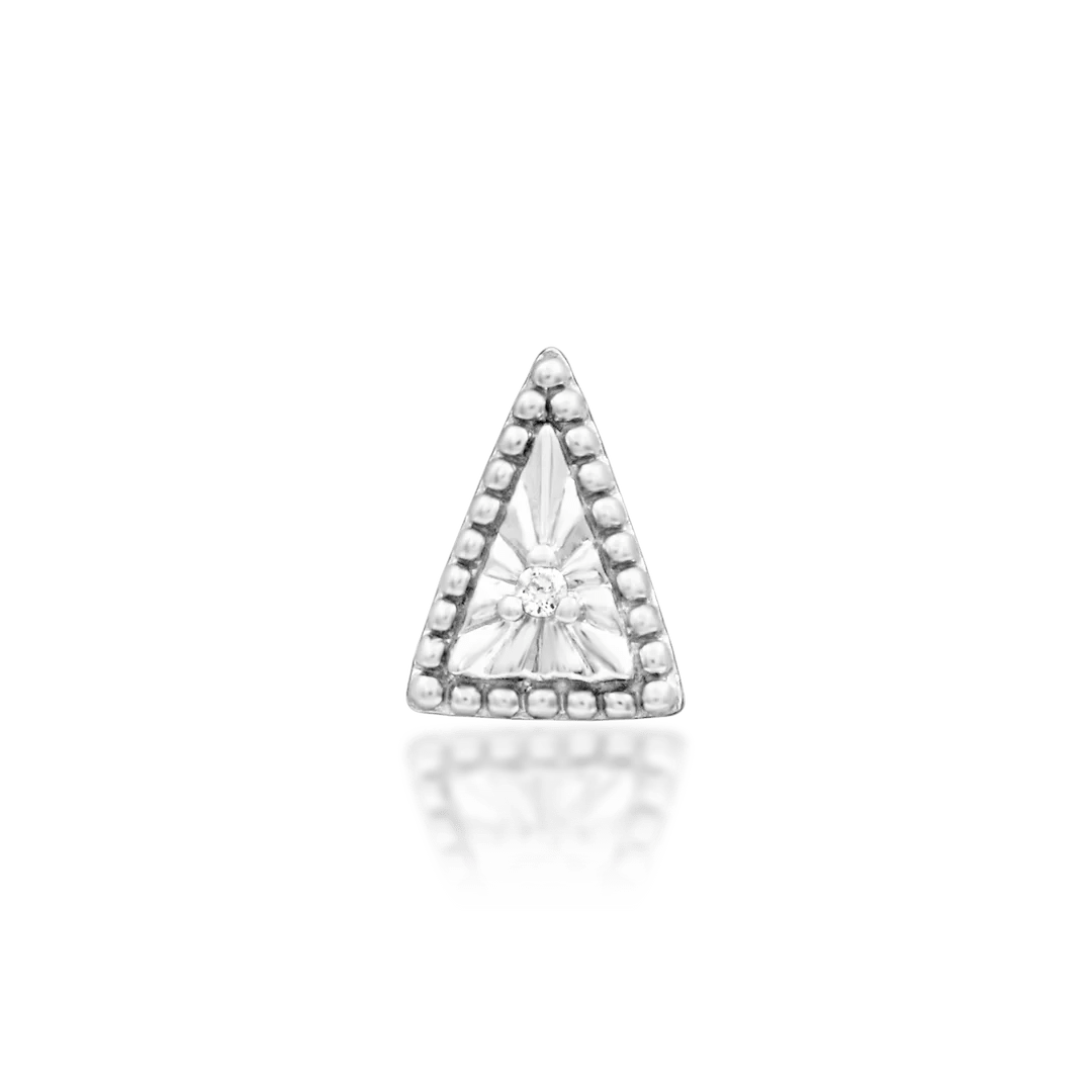 Front view of Nina in white gold – minimalist triangular design with sparkle
