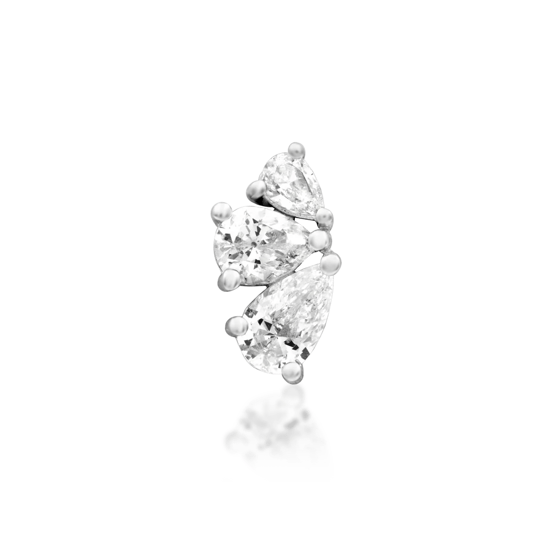 Styled ear photo with Padma – elegant cascade in flat or conch piercing