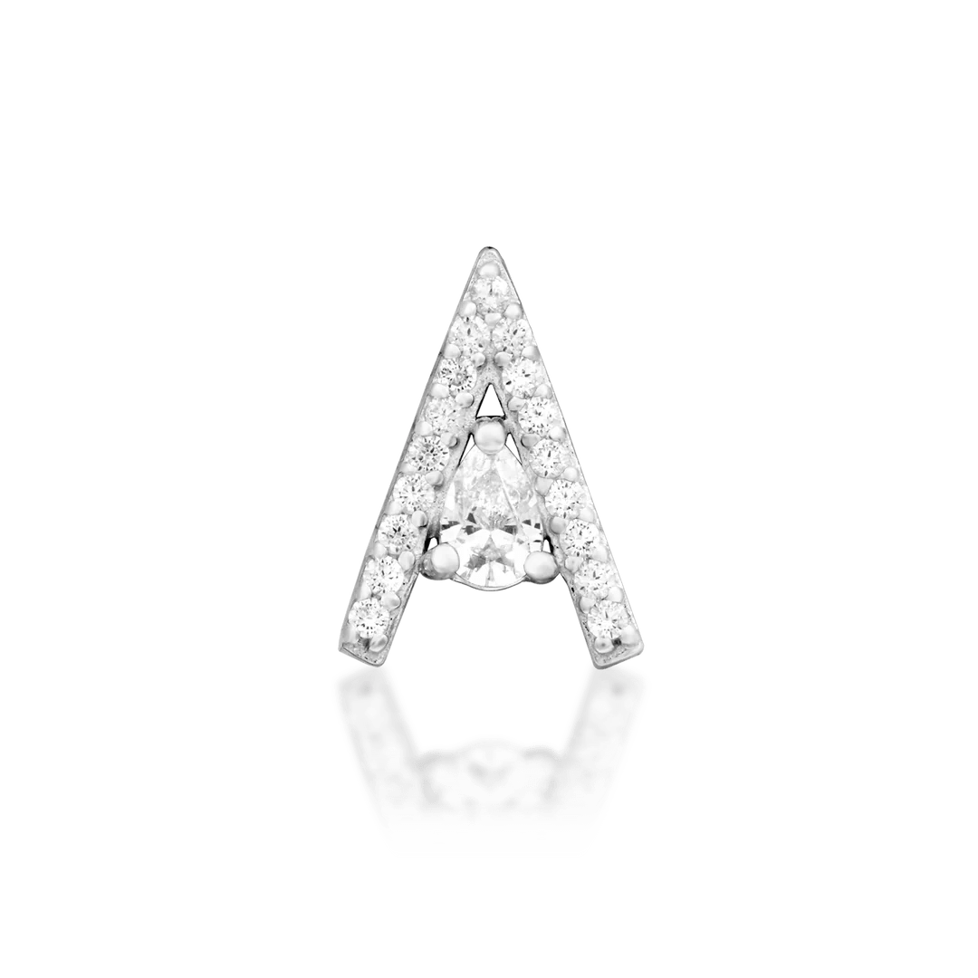 Pointessa Threadless End with Pave CZs Highlighted – Macro Detail