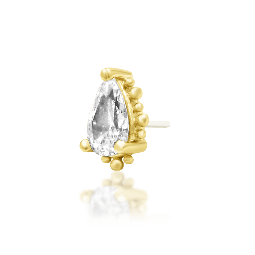 Top-down photo of Ennvi end – minimalist teardrop sparkle