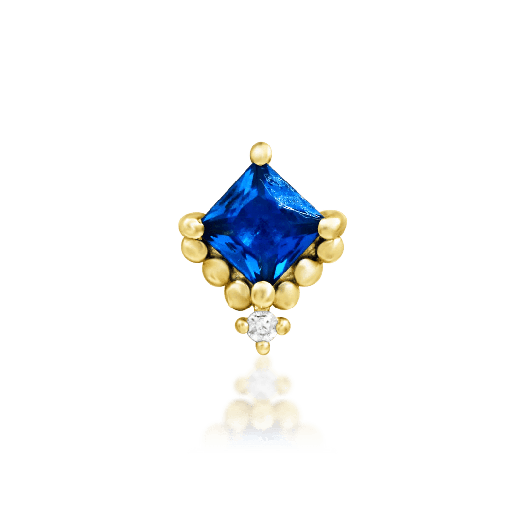 Hesper threadless end in 14k yellow gold – blue sapphire with CZ and gold beading