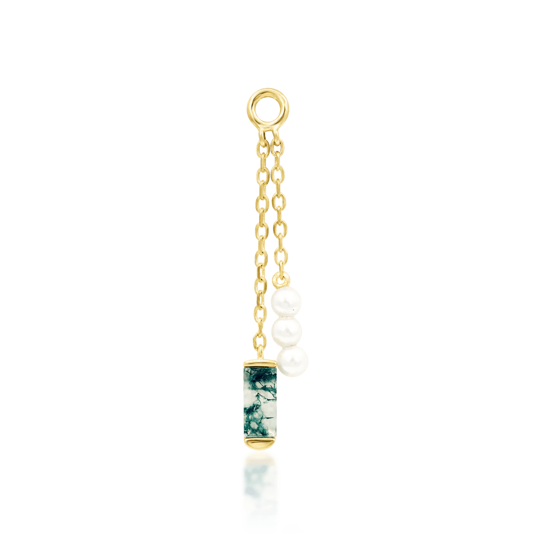 Veqq II 14K Gold Hanging Charm with Moss Agate and Pearls – Front View