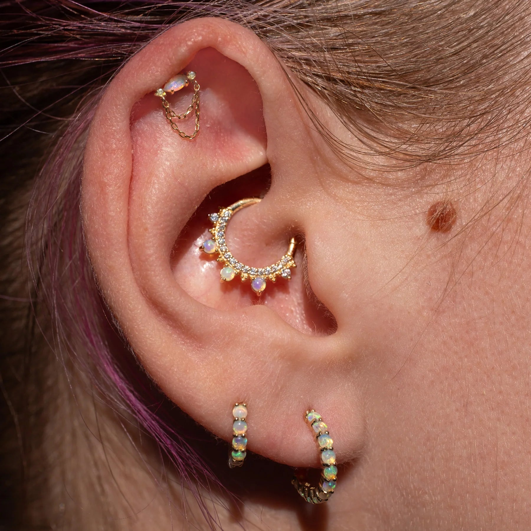 Lillia Opal Clicker – Solid 14K Gold Australian Opal Ring - piercing - zone.com