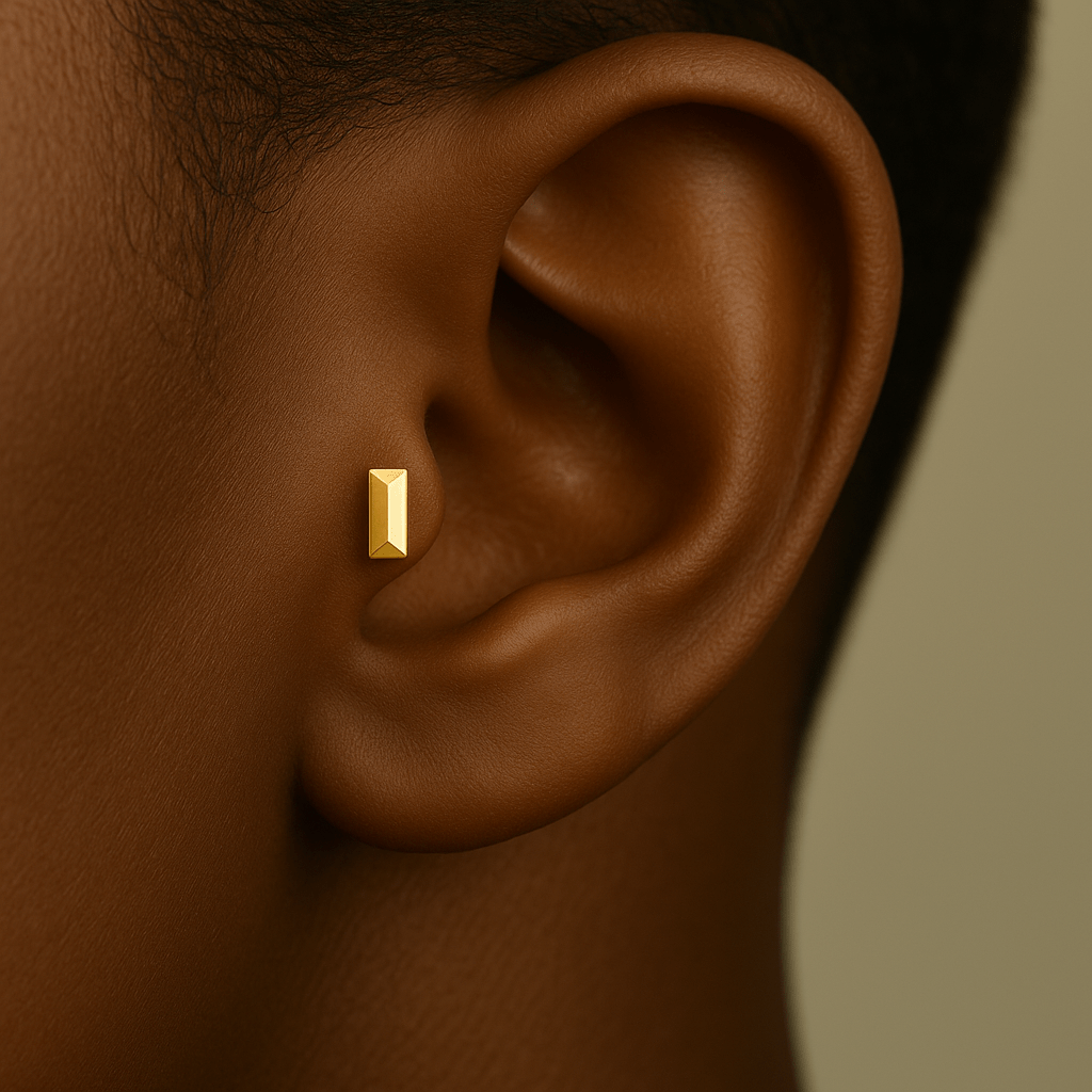 Pyramid Bar – 14K Gold Geometric Threadless End - piercing - zone.com