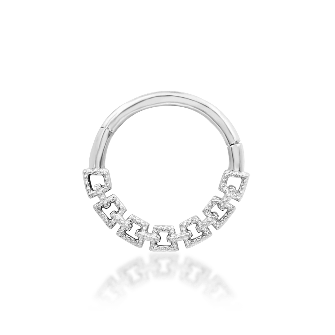 Sasha – Sculpted Teardrop – 14K Gold Threadless End - piercing - zone.com