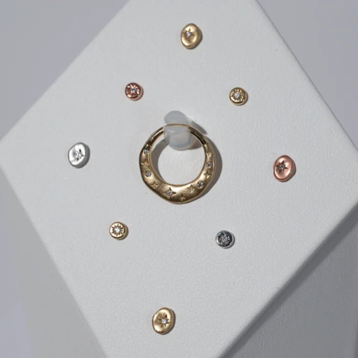 Wishful Thinking – CZ Star Cluster – 14K Gold Clicker Ring