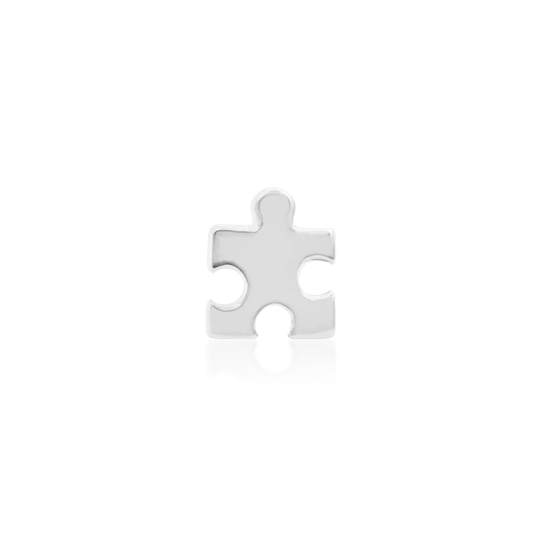 Side View Showing Shine and Flat Front Design