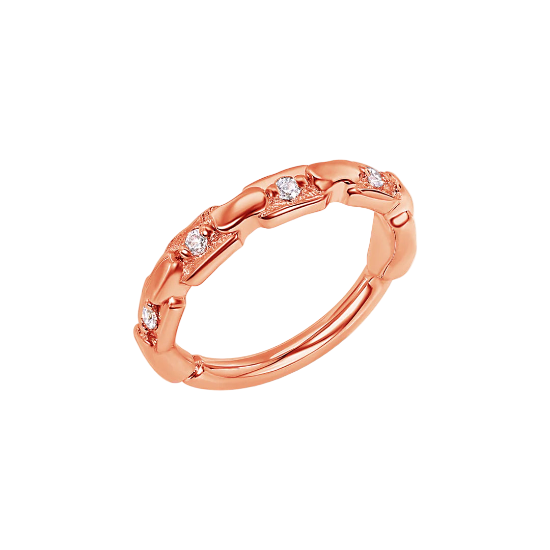 Trace Chain Seamless Ring – 14K Gold Micro-Gem Chain Design