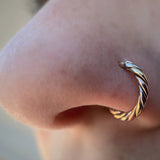 3 Color Twisted Seamless Ring – 14K Gold Tri - Tone Cup & Divot Design - piercing - zone.com