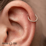 3 Color Twisted Seamless Ring – 14K Gold Tri - Tone Cup & Divot Design - piercing - zone.com