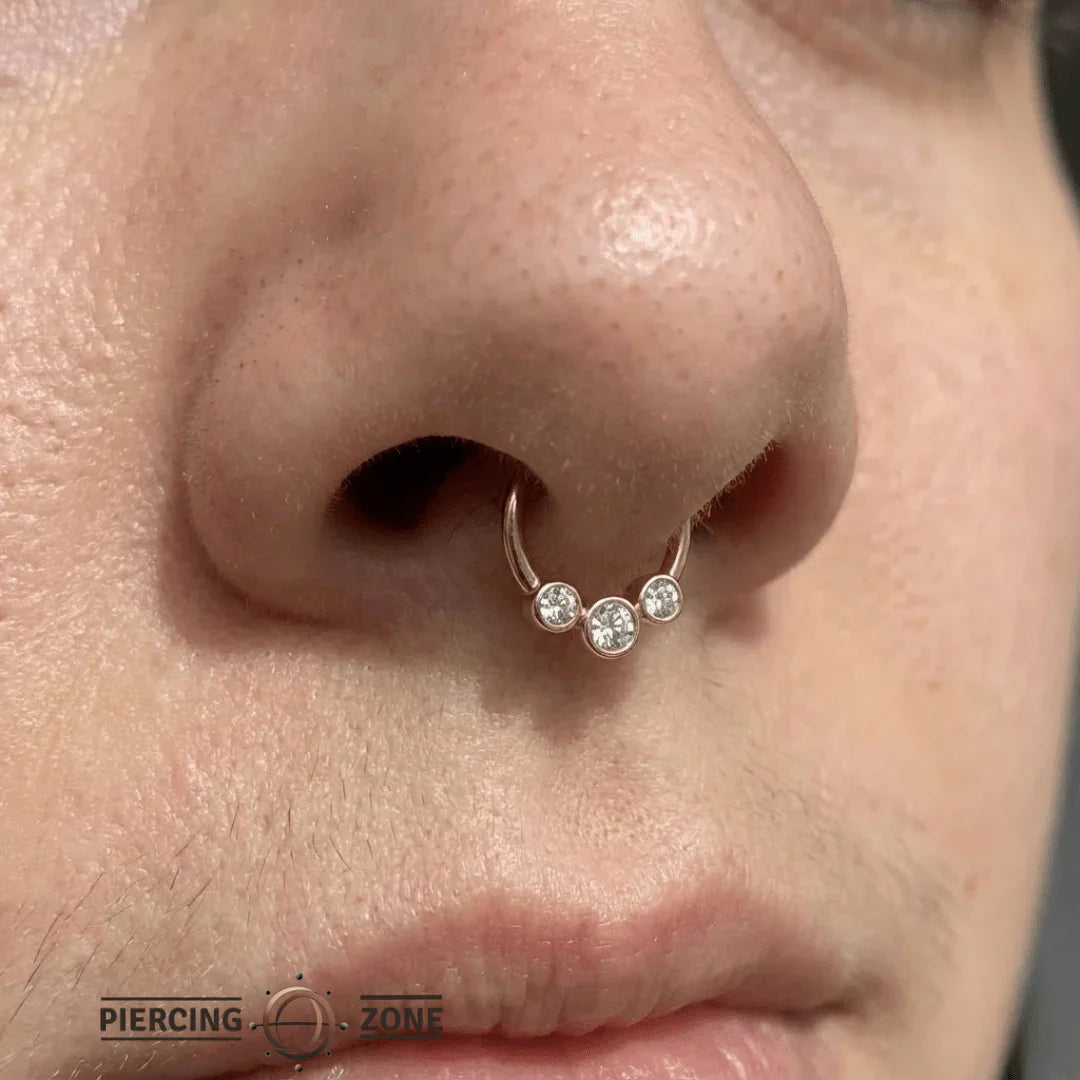 3 Gem Bezel Cluster Seamless Ring – 14K Gold Cup & Divot Design - piercing - zone.com