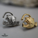 Anglerfish End in Yellow Gold – Studio Lighting View
