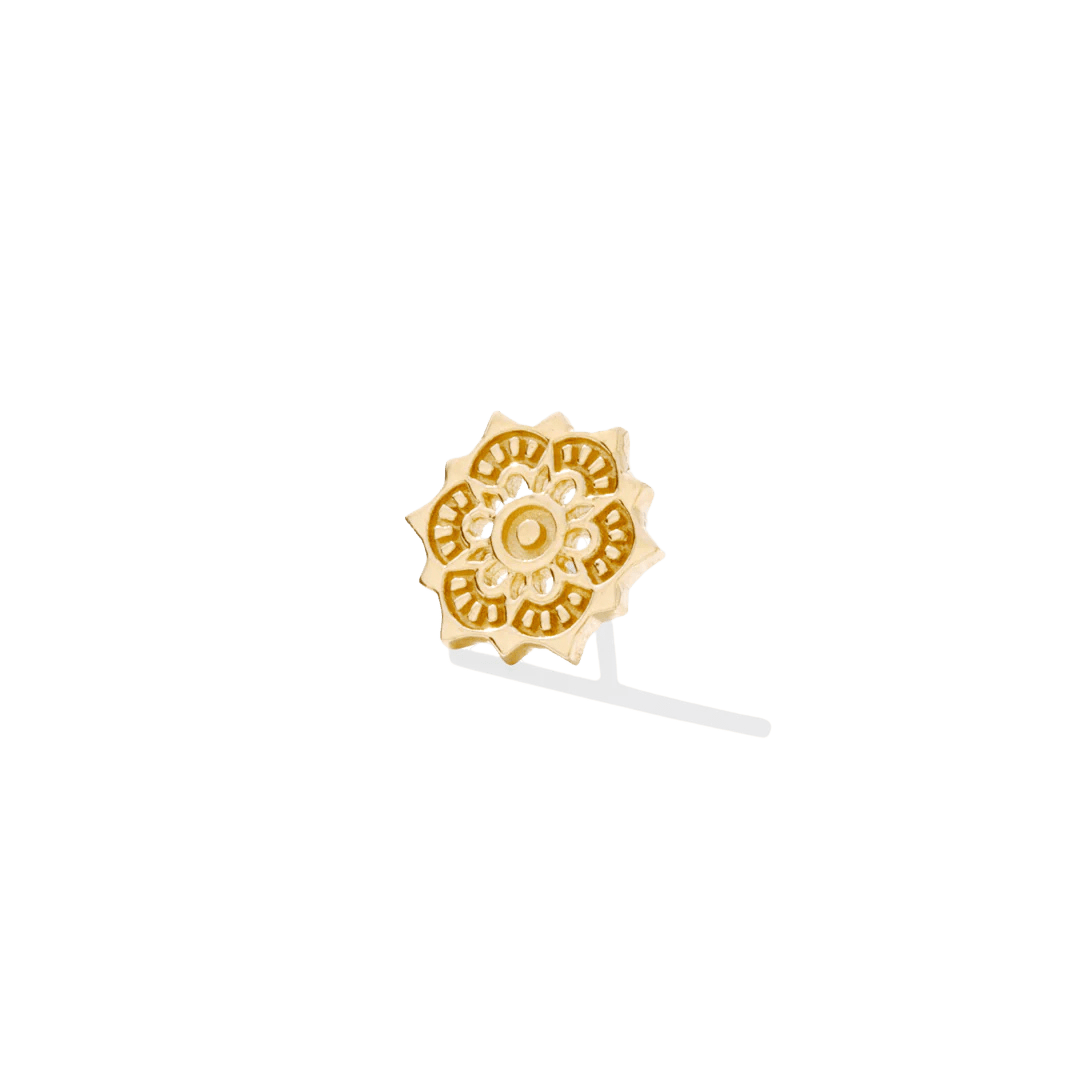 Beveled lotus flower pin in solid yellow gold for nose or ear