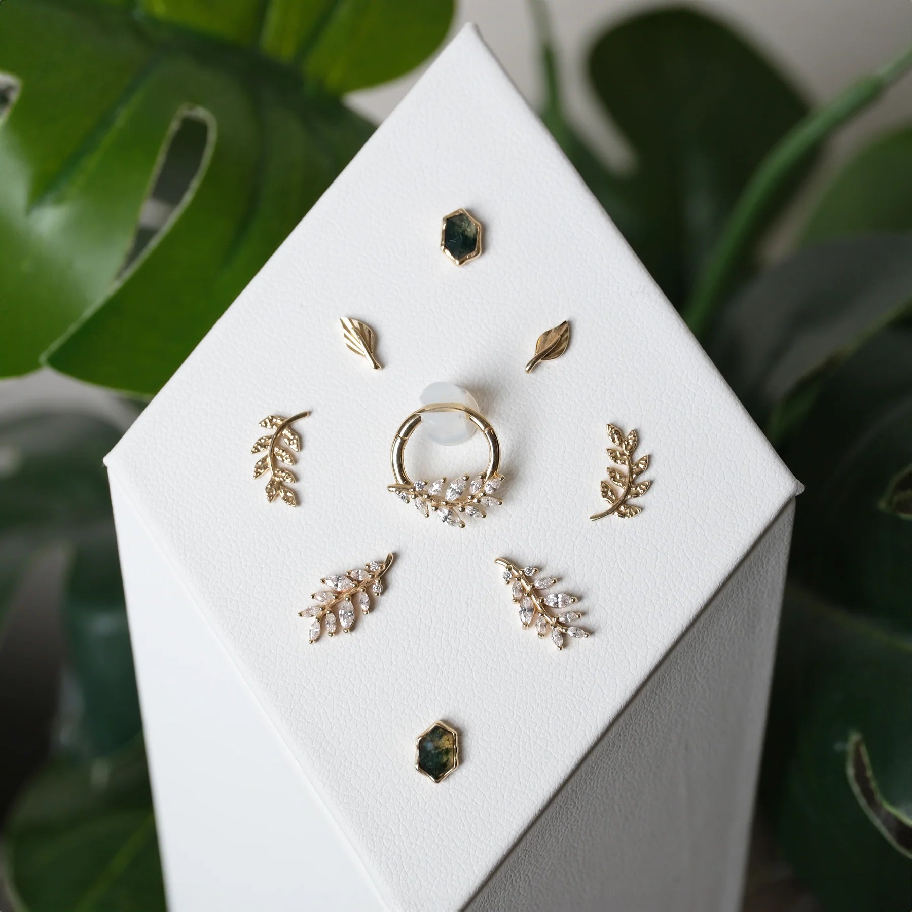 Wild Soul - CZ - 14k Gold Clicker