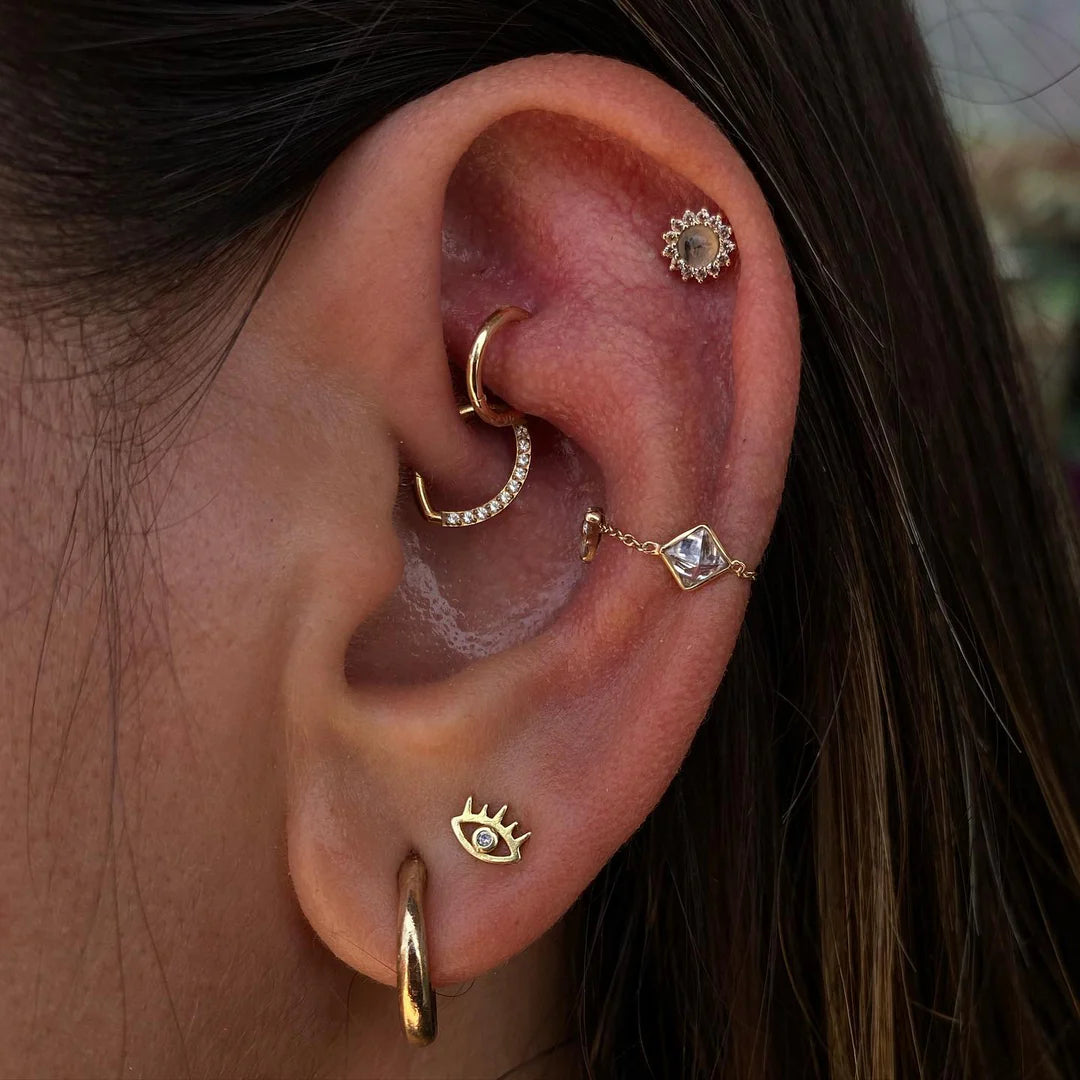 Delphine Tourmalinated Quartz – 14K Gold Threadless End - piercing - zone.com