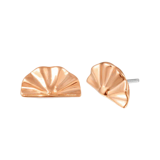 Close-up of Fan End in Solid Gold