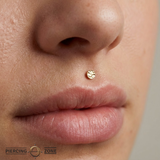 Hammered Disk – 14K Gold Textured Threadless End