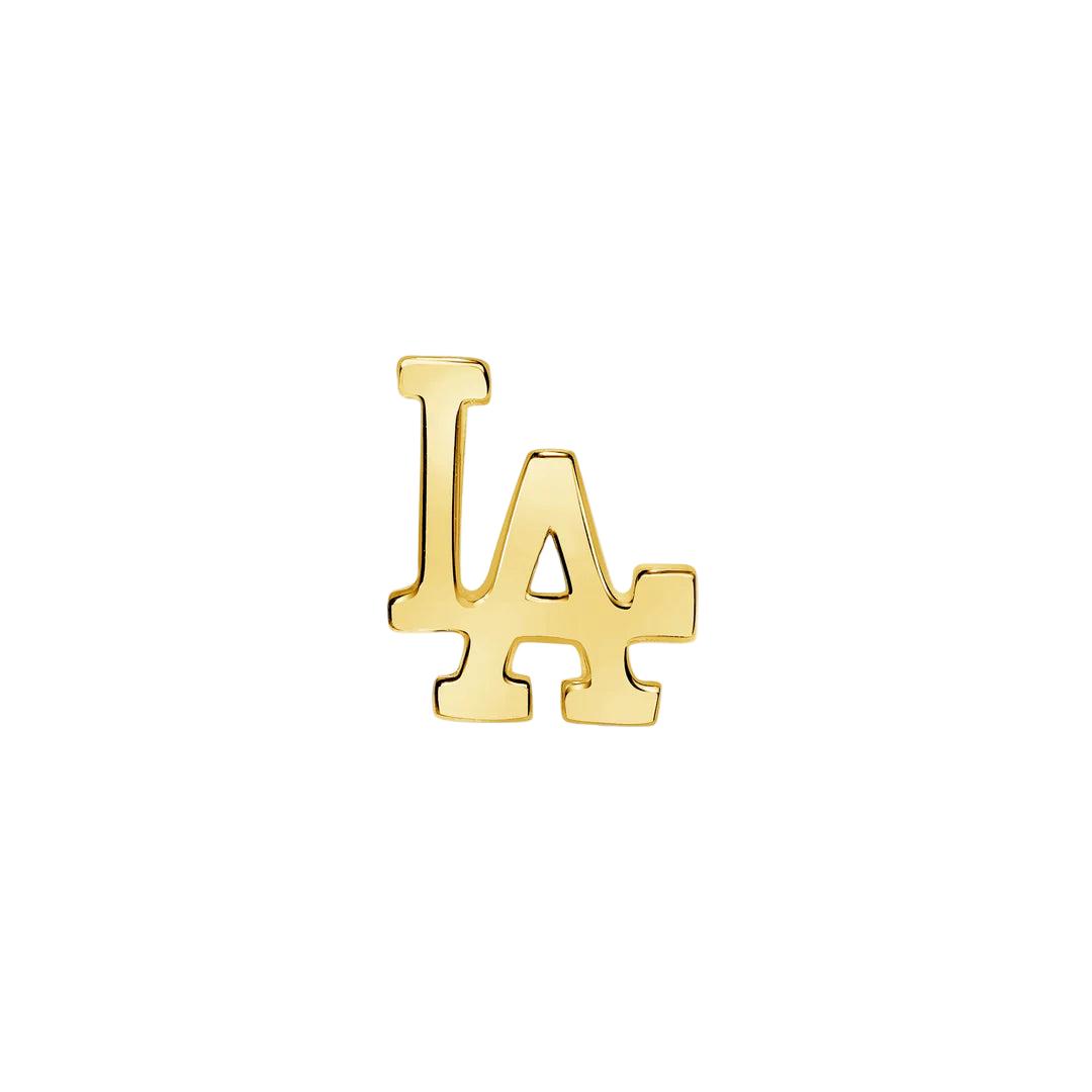 LA End in Yellow Gold – Studio Lighting View