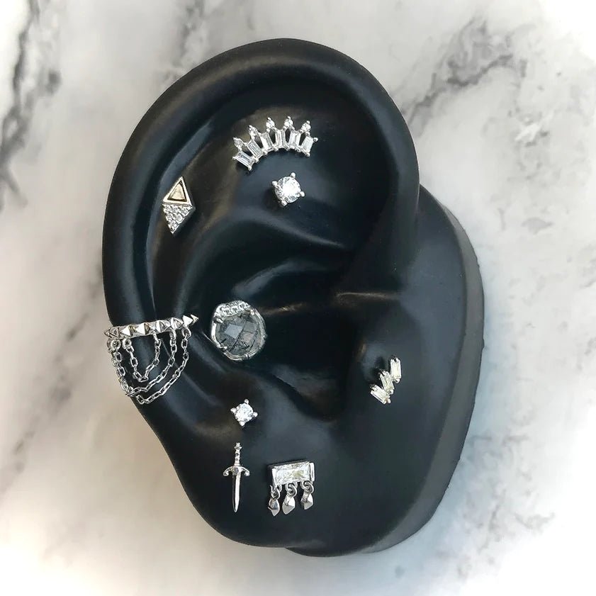 ALMOST FAMOUS - CZ + BLACK AGATE - THREADLESS END piercing-zone.com