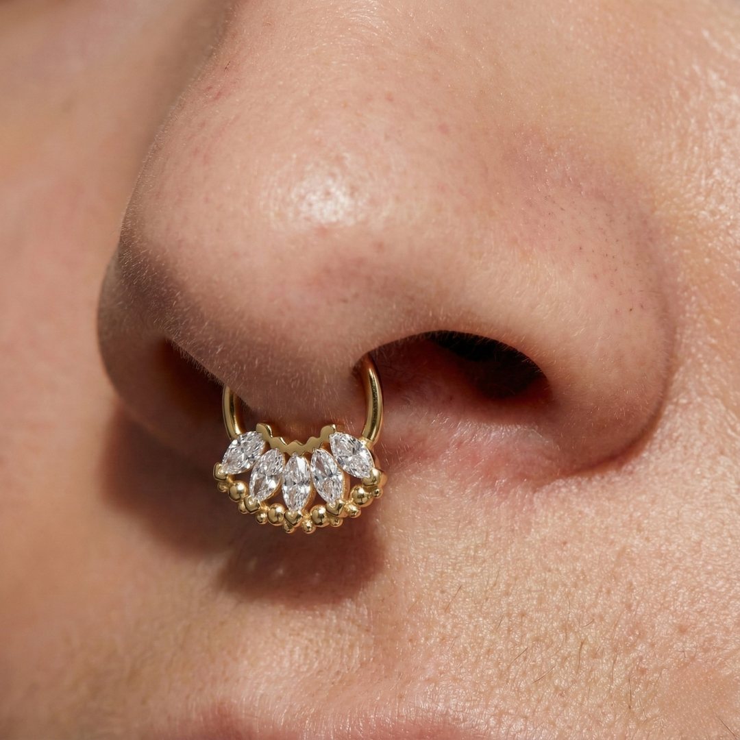 Marquise Beauty Seamless Ring – 14K Gold Five-Marquise Design