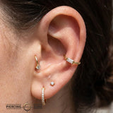 Horizontal Baguette Seamless Ring – 14K Gold Cup & Divot Design