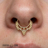 Amanda Seamless Ring – 14K Gold Cup & Divot Design