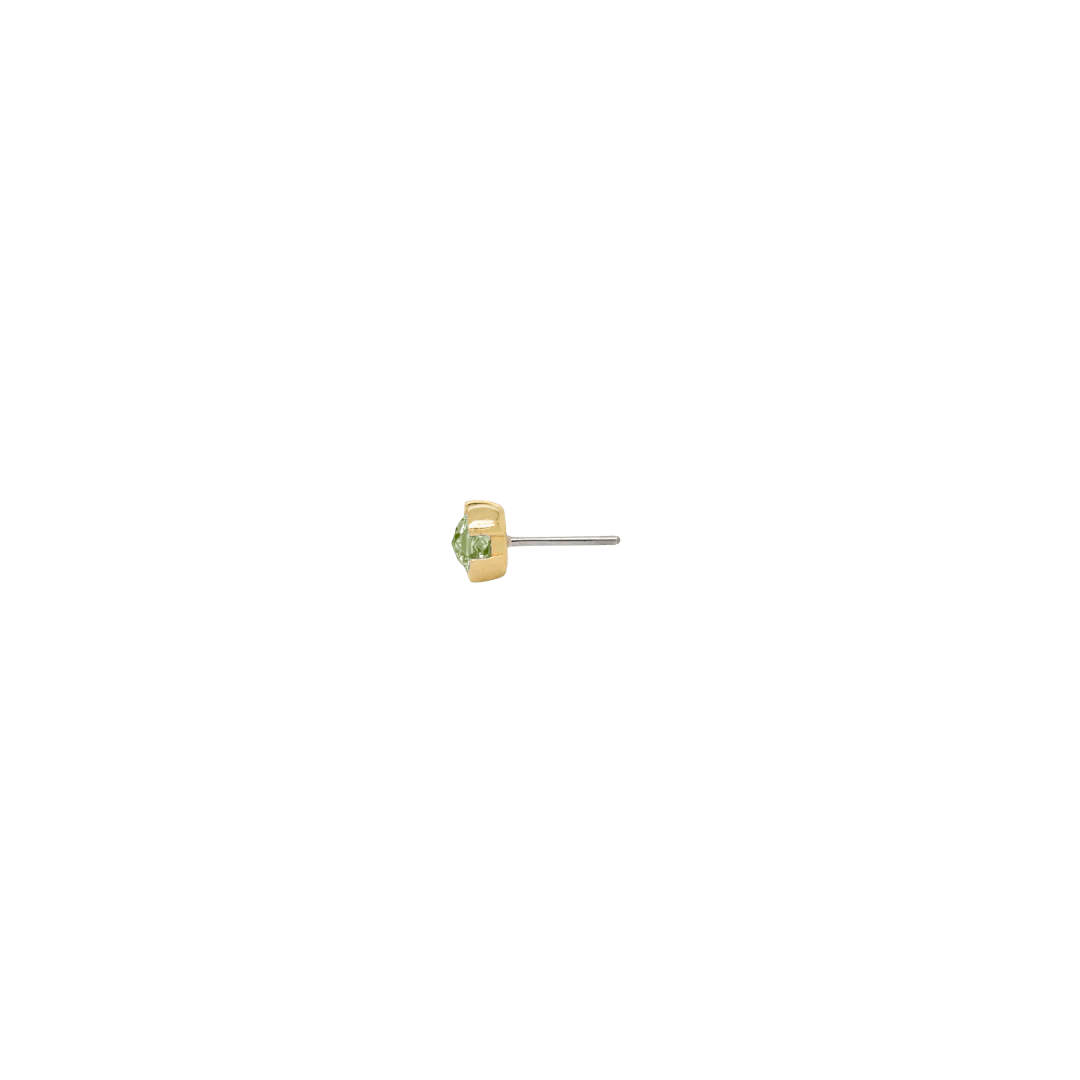 Peekaboo Peridot Threadless End – 14K Gold Front View