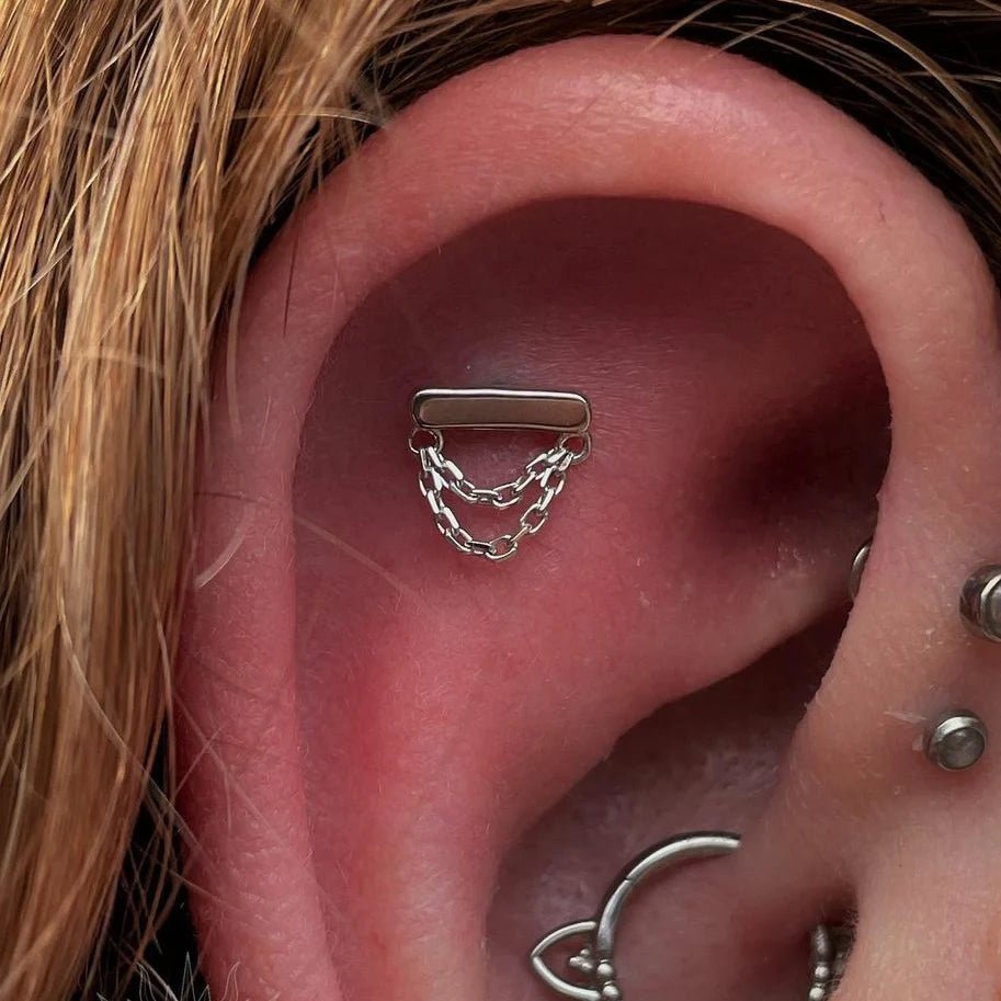 Daria Chains – 14K Gold Threadless End with Double Chain Accent