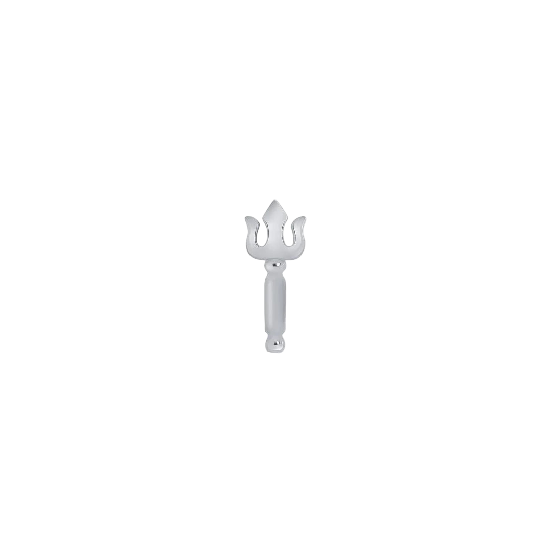 Trident 14K Gold Threadless End Styled in Lobe Piercing