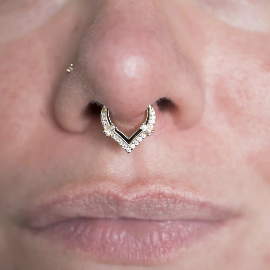 V-Shaped CZ Clicker Ring with Enamel Accent – Side Detail