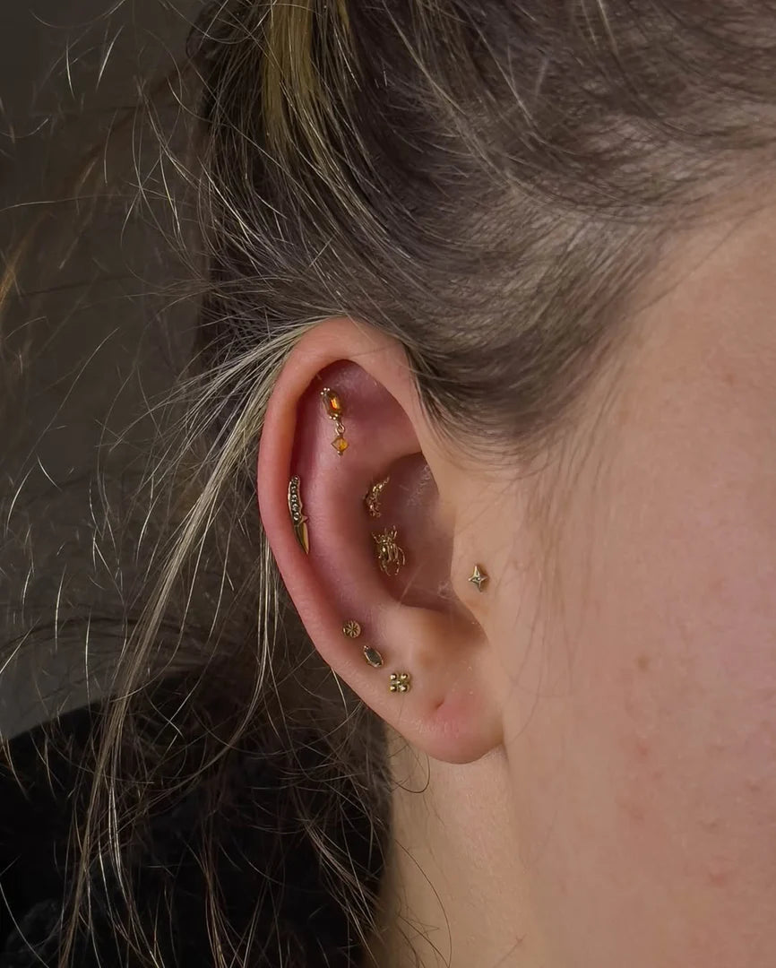 Quad-Bead – Minimalist Gold Cluster – 14K Gold Threadless End