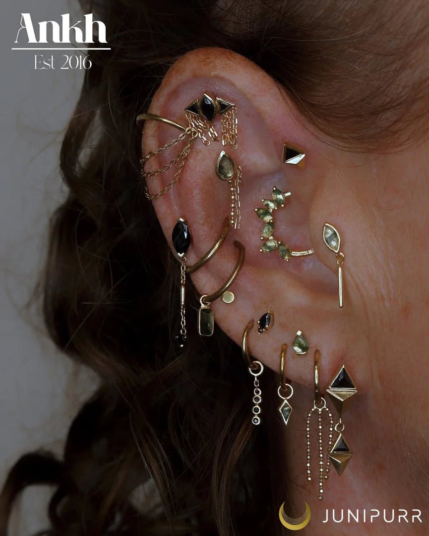 Aeverie – Moss Agate Pear – 14K Gold Threadless End - piercing - zone.com