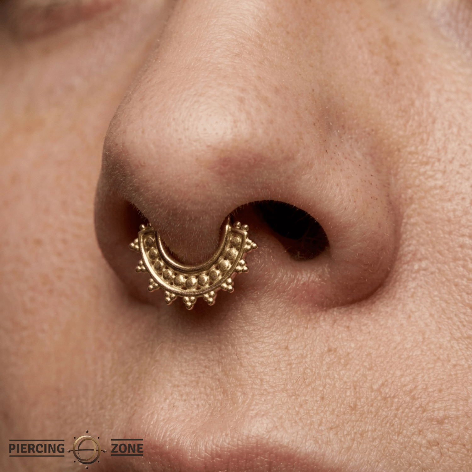 Afghan – Vermeil Tribal Detail – Sterling Septum Clicker - piercing - zone.com